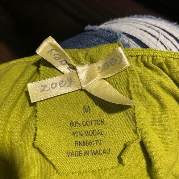 Zoey lime green capped sleeve top size medium - Picture 3 of 4